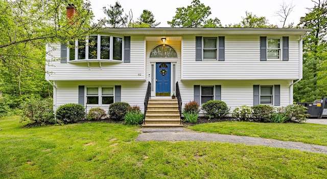 Photo of 82 Mumford St, Douglas, MA 01516