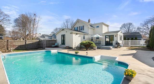 Photo of 127 Oak St, Dedham, MA 02026