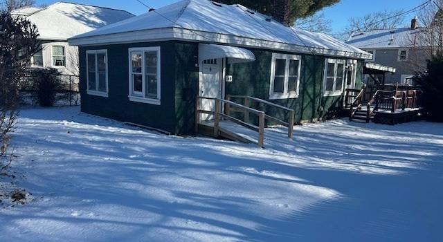 Photo of 160 Albatross Rd, Quincy, MA 02169