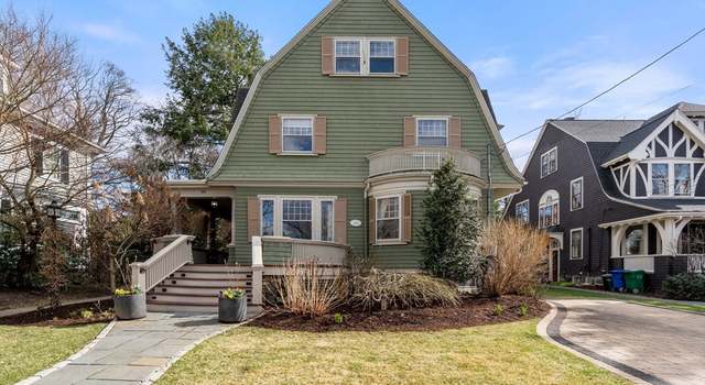 Photo of 34 Foster St, Newton, MA 02460