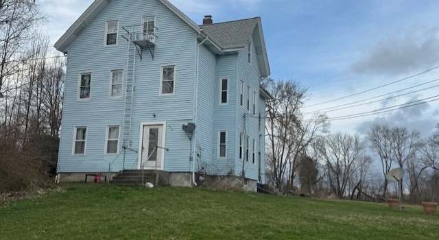 Photo of 352 Main St, Dighton, MA 02715