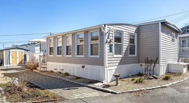 Photo of 43 Amos Way, Wareham, MA 02558