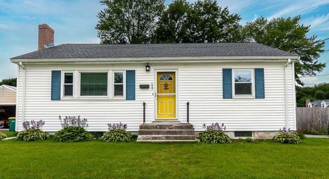 Photo of 117 Arnold Rd, Norwood, MA 02062