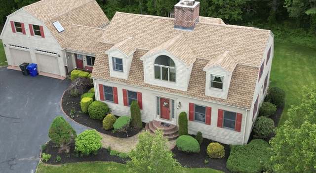 Photo of 10 Hunters Dr, Bridgewater, MA 02324
