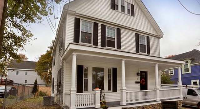 Photo of 2 Cedar St, Amesbury, MA 01913