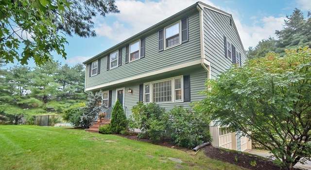 Photo of 329 South St, Medfield, MA 02052