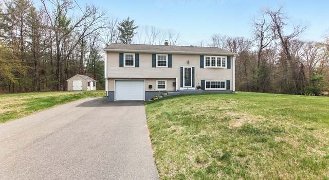 Photo of 58 Oak Knoll Dr, Hampden, MA 01036