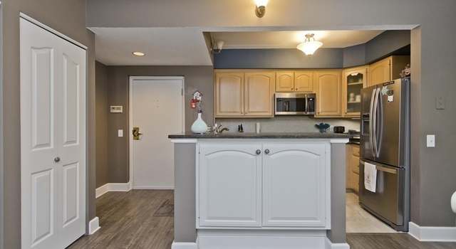 Photo of 34 Sumner Ave #216, Springfield, MA 01108