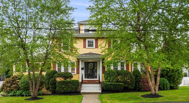 Photo of 8 Warren Rd, Marblehead, MA 01945