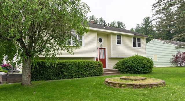 Photo of 126 Forest Park Rd, Dracut, MA 01826