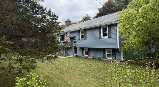 Photo of 73 Clifton St, North Attleboro, MA 02760