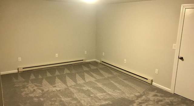 Photo of 4 Christopher Dr #4, Methuen, MA 01844