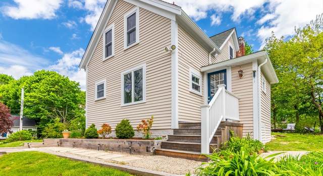 Photo of 38 Davis St, Plymouth, MA 02360