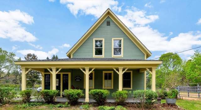 Photo of 137 Plymouth St, Carver, MA 02330