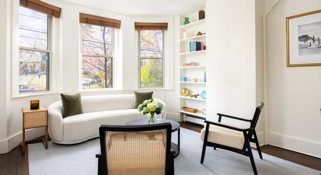 Photo of 114 Brook St #1, Brookline, MA 02445