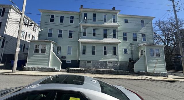 Photo of 344 Jencks St, Fall River, MA 02723