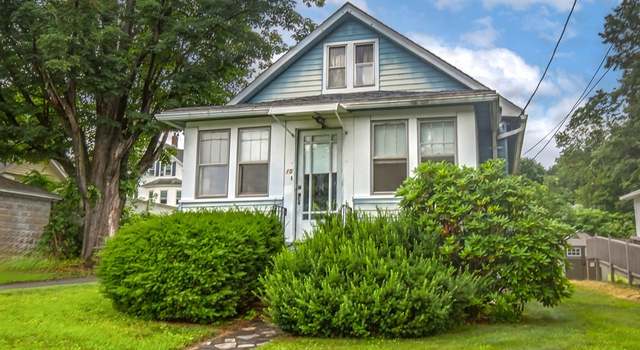 Photo of 15 Oak St, West Springfield, MA 01089