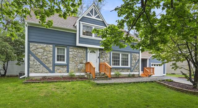 Photo of 13 Carey Ln, Oxford, MA 01540