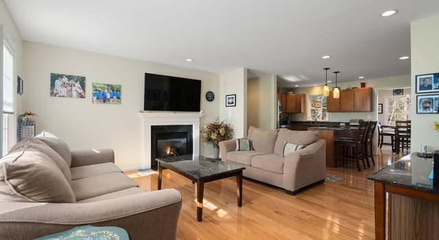 Photo of 15 Harwich Ln #15, Stoughton, MA 02072