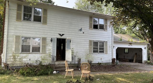 Photo of 65 Hendom Dr, Feeding Hills, MA 01030