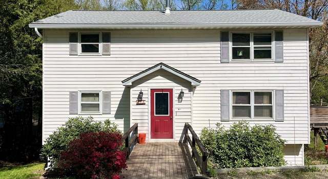 Photo of 15 Old County Rd, Holland, MA 01521