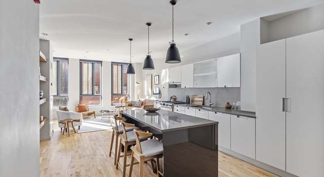 Photo of 346 Congress St #301, Boston, MA 02210