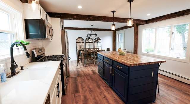 Photo of 16 Leominster Rd, Shirley, MA 01464