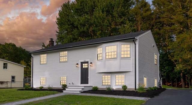 Photo of 12 Edgewood Rd, Middleton, MA 01949