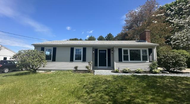 Photo of 84 New Hampshire Ave, Somerset, MA 02726