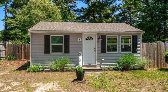 Photo of 41 Plymouth Ave, Wareham, MA 02538