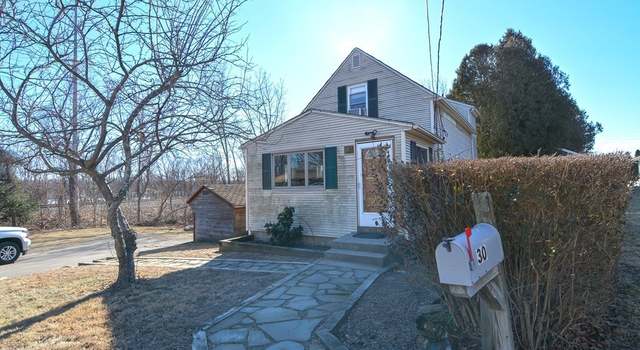 Photo of 30 Westdale St, Worcester, MA 01604