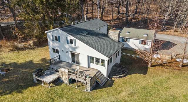 Photo of 305 Bryant Rd, Holden, MA 01522