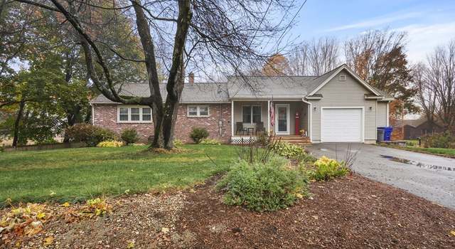 Photo of 136 Highland St, Lunenburg, MA 01462