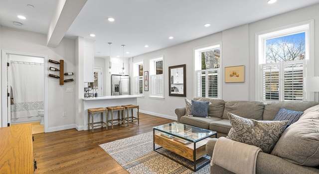 Photo of 3 Roslin St #1, Dorchester, MA 02124