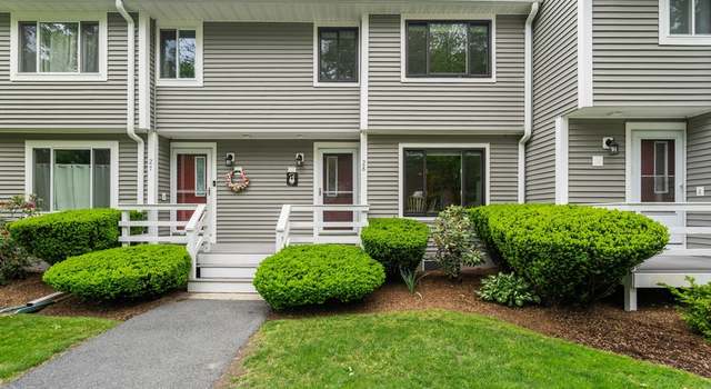 Photo of 28 Hartshorn Pl #28, Walpole, MA 02081