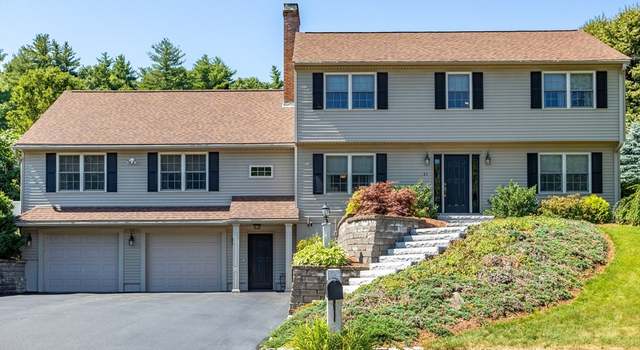 Photo of 23 Indian Ridge Dr, Leominster, MA 01453
