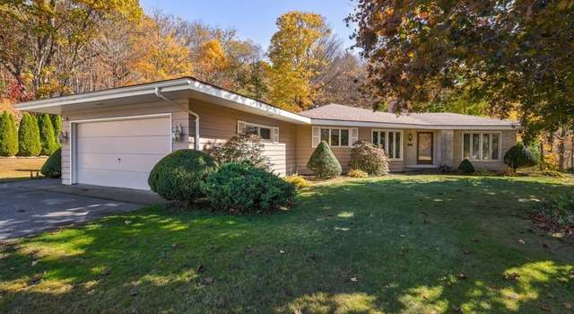 Photo of 82 Hardwick Rd, Hardwick, MA 01031