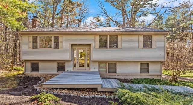 Photo of 15 Forest St, Rowley, MA 01969