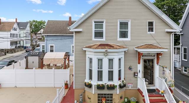 Photo of 39 Crapo St, New Bedford, MA 02740