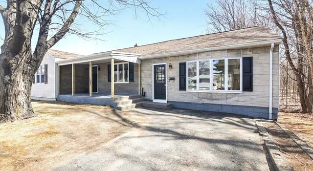 Photo of 27 Janine St, Chicopee, MA 01013