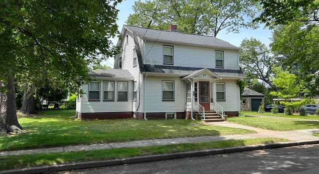Photo of 25 Kenyon St, Newton, MA 02465