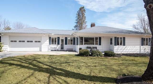 Photo of 209 Hampstead St, Methuen, MA 01844