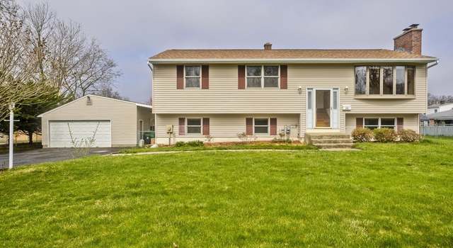 Photo of 20 Rosemont St, Chicopee, MA 01020