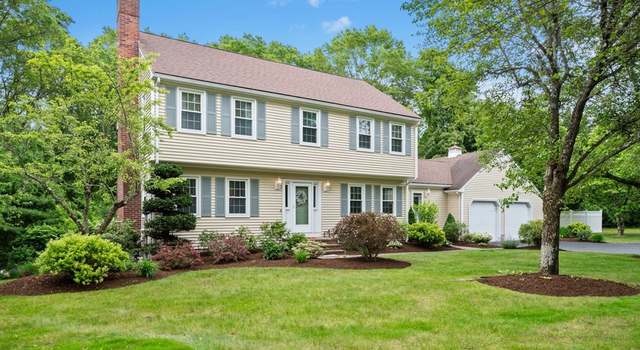 Photo of 12 Hunters Run, Franklin, MA 02038