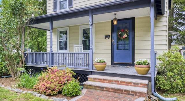 Photo of 83 Hanscom Ave, Reading, MA 01867