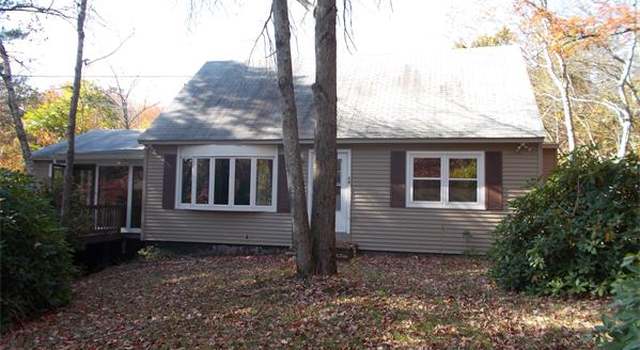 Photo of 99 Garland Dr, Pelham, NH 03076