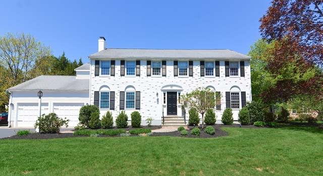 Photo of 61 Eisenhower Cir, Wellesley, MA 02482