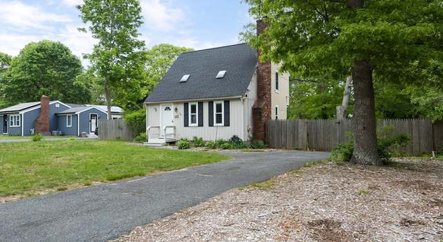 Photo of 100 Kelley Rd, Hyannis, MA 02601