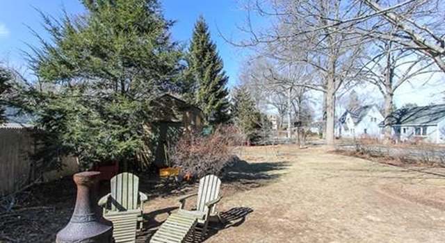 Photo of 25 Porter St, Wenham, MA 01984