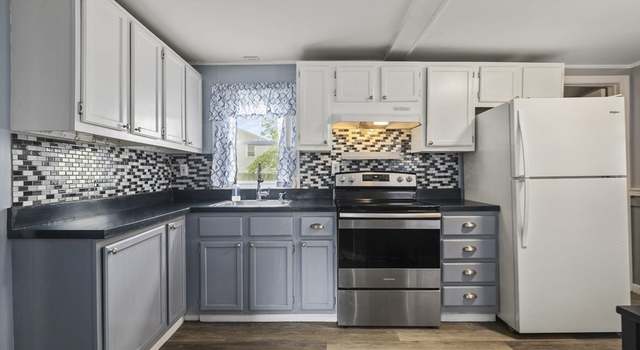 Photo of 14 Almon Ave, Brockton, MA 02301